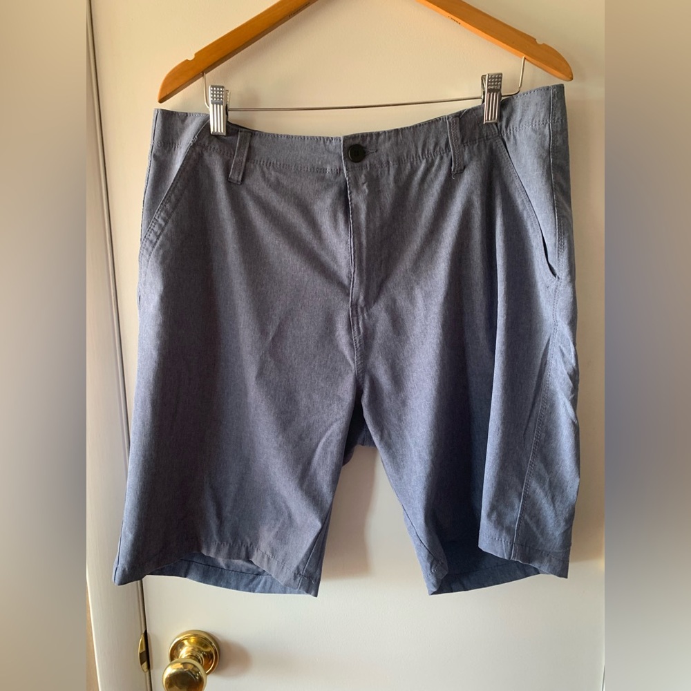 Denali Men's Gray Shorts